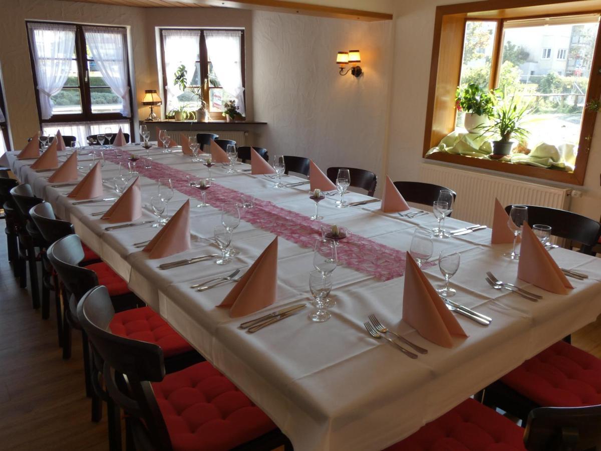 Gasthof Zum Engel Döttingen Kültér fotó